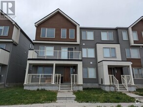 Building Photo - 30 Limnos Ln