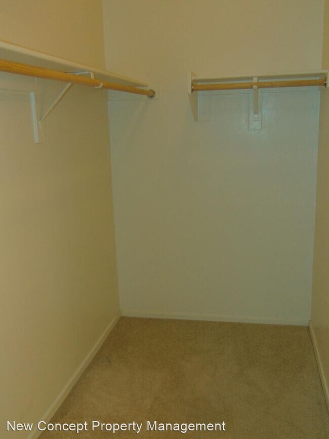 Building Photo - 4 br, 2 bath House - 1185 E Madera Grove Ln