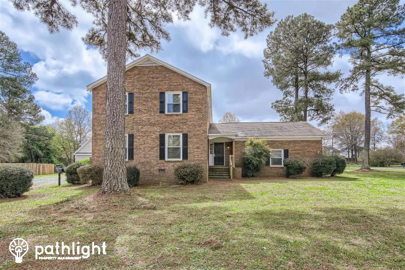 Primary Photo - 12829 Hamilton Road