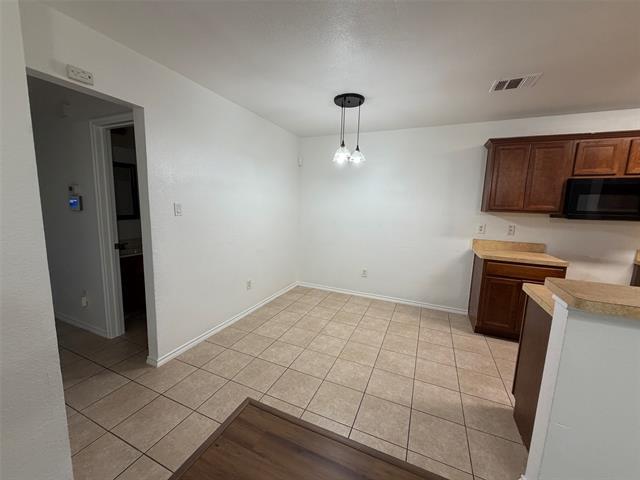 Building Photo - 8118 Tanner Ave