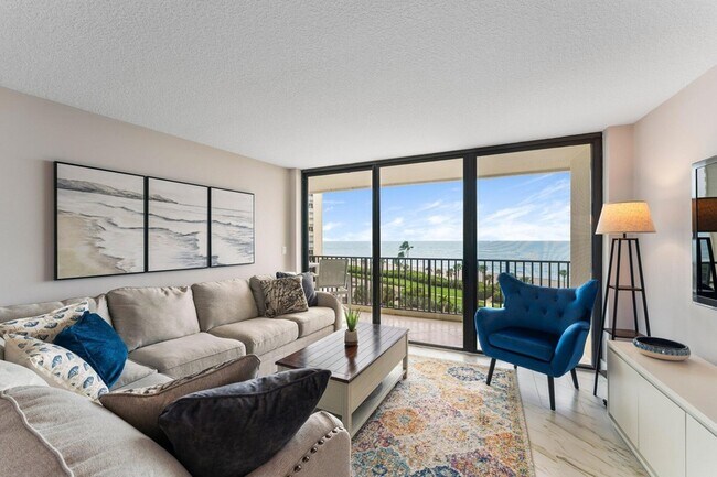 Foto del edificio - 300 Ocean Trail Way