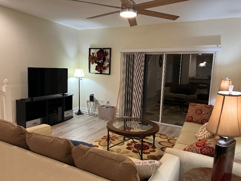 Foto principal - 851 NW 21st Ave