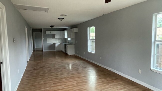 Foto del edificio - 3821 Wipprecht St