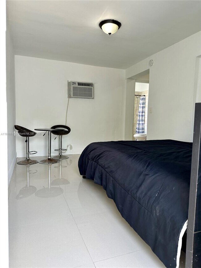 Foto del edificio - 2467 NW 95th Ter