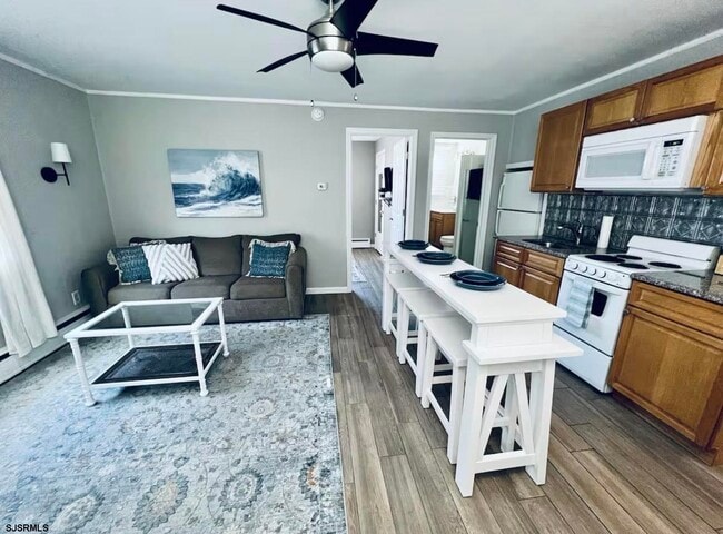 Building Photo - 512 W Brigantine Ave