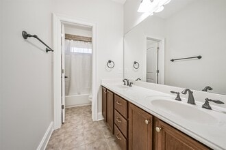 Building Photo - 3077 Dee's Cir Building Photo - 3077 Dee's Cir