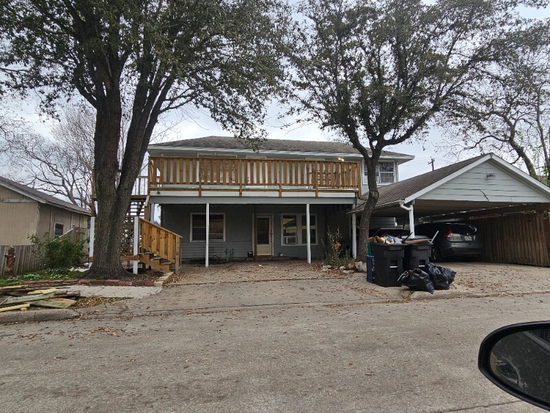 Photo - 1306 heights (Pasadena, TX)