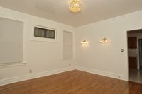 138 Vermont Ave