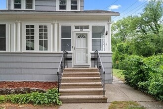 Building Photo - 31 Arden St