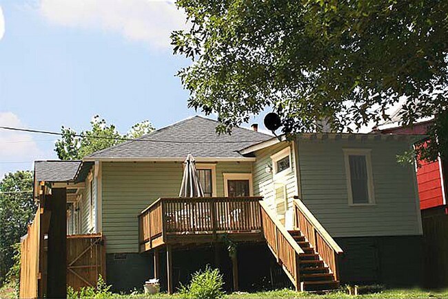 Foto del edificio - 1222 Merlin Ave SE