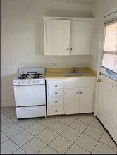 Building Photo - 12651 Agua Cayendo Rd