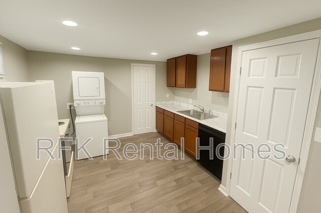 Foto del edificio - 2320 E Brookside Ave