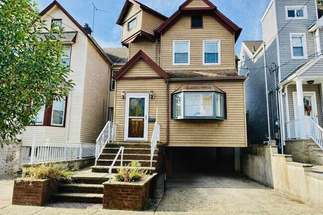 Foto del edificio - 16 W 51st St