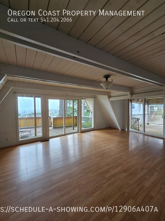Foto del edificio - 35285 Hill St