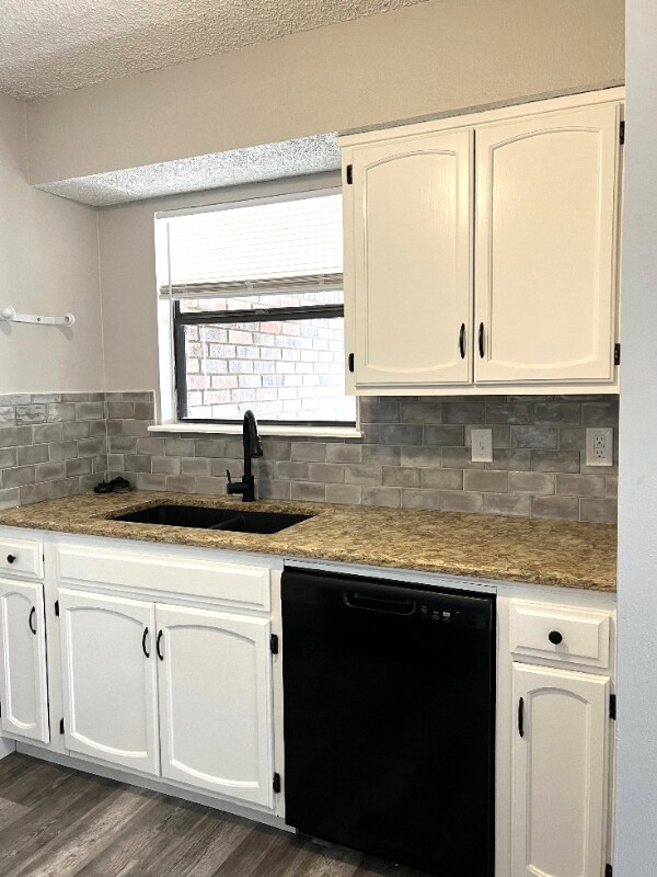 Foto del edificio - 8325 E 65th St