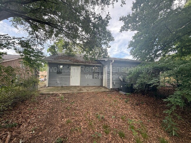 Foto del edificio - 1158 Pinedale Cir NW