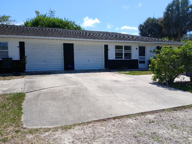 Building Photo - 11117 Airport Dr