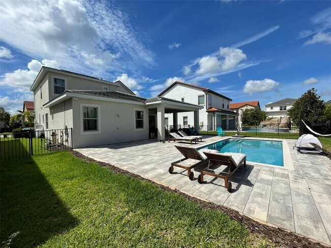 Foto del edificio - 15859 Shorebird Ln