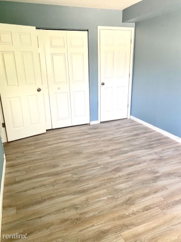 Building Photo - 2 br, 1 bath Condo - 1705 Fountain Rock Way