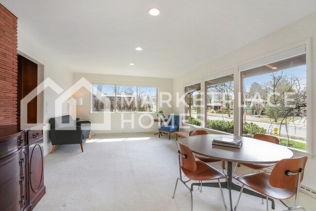 Building Photo - 455 Sligh Blvd NE