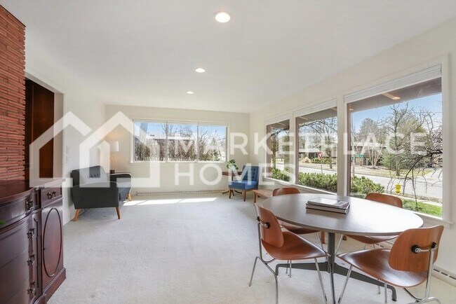 Foto del edificio - 455 Sligh Blvd NE