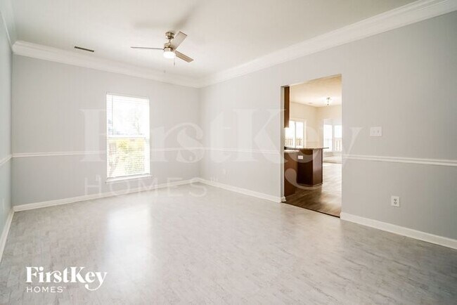 Foto del edificio - 17713 Oak Edge Cir