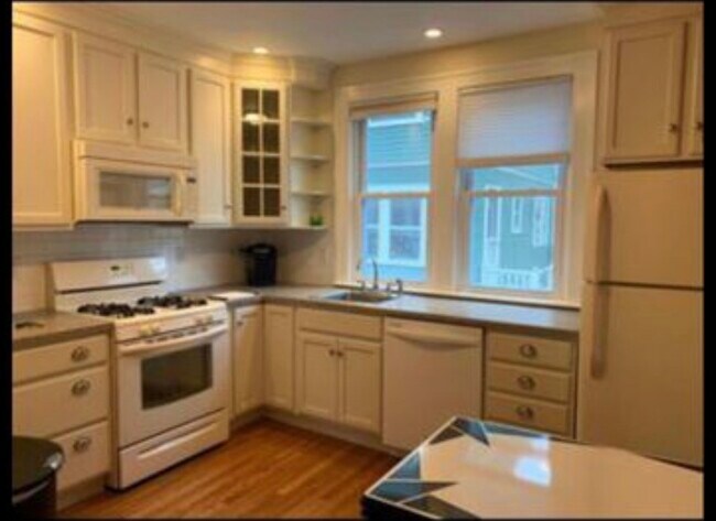 Foto del edificio - 364 Woodward Ave