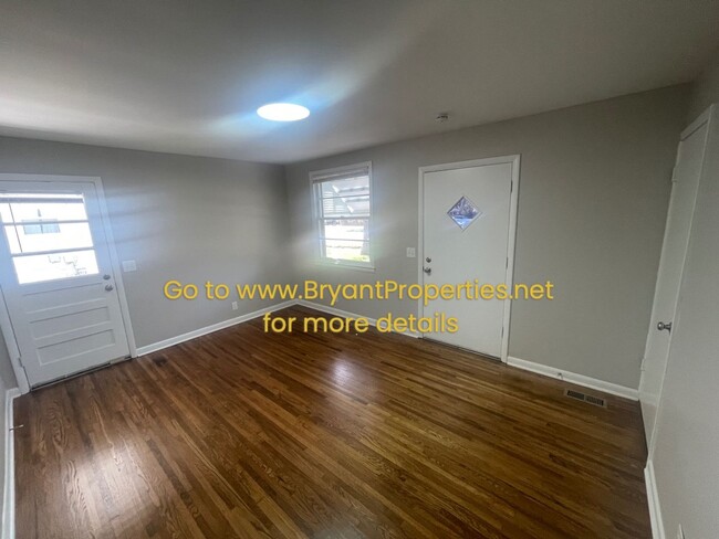Building Photo - Nashville - 2 Bedroom
