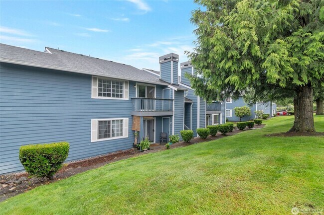 Foto del edificio - Ground-Level 2-Bedroom Condo at Martha’s Landing – Prime Mill Creek Location