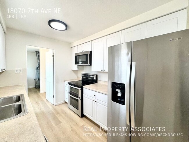 Foto del edificio - 18070 7th Ave NE