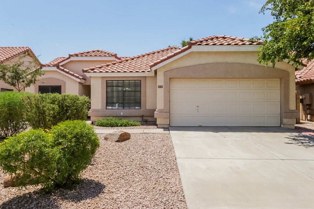 Foto principal - 1431 E Hearne Way