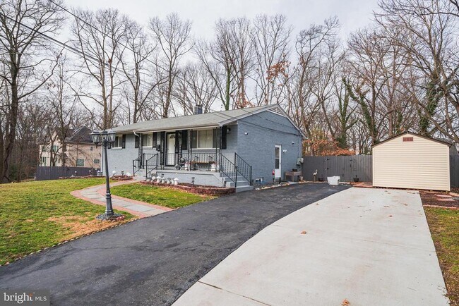 Foto del edificio - 7402 Conway Ct