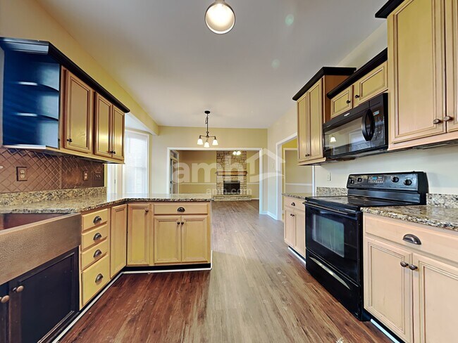 Foto del edificio - 11207 Sugarmill Dr