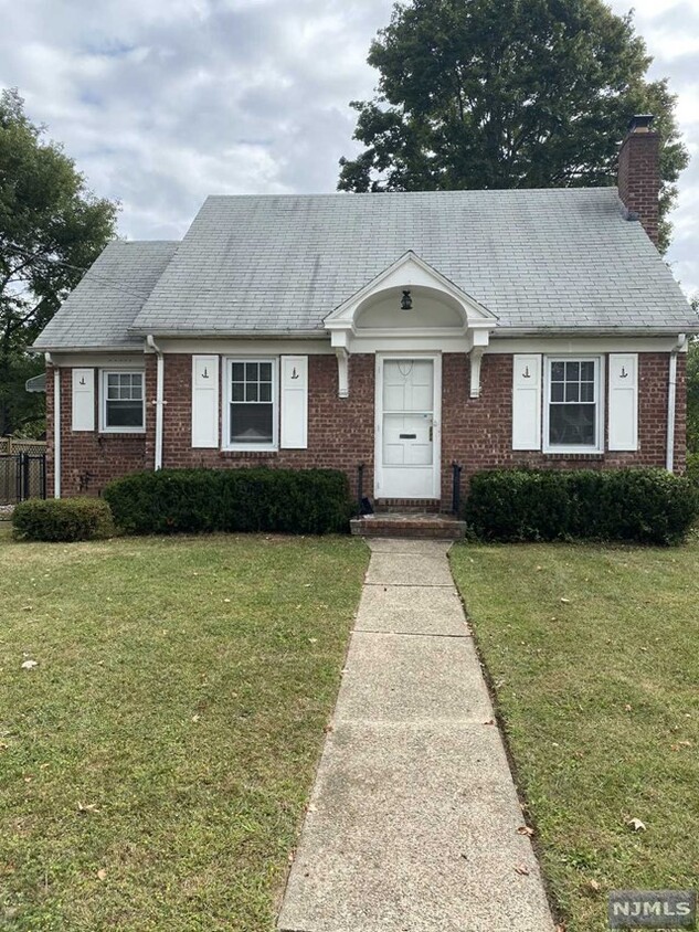 Primary Photo - 71 Wolcott Rd