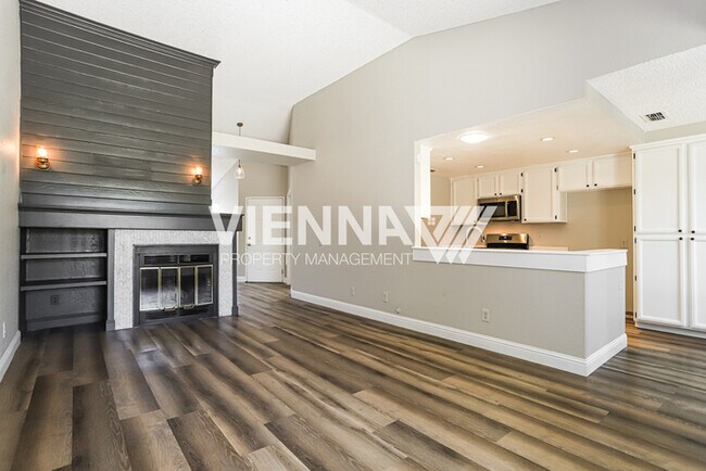 Foto del edificio - 5756 Terrace Dr