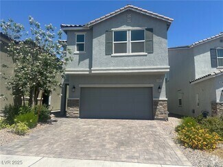Building Photo - 6988 Sylmar Ave