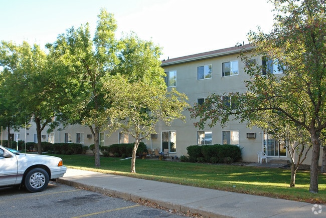 Foto del edificio - Brick Pond Apartments