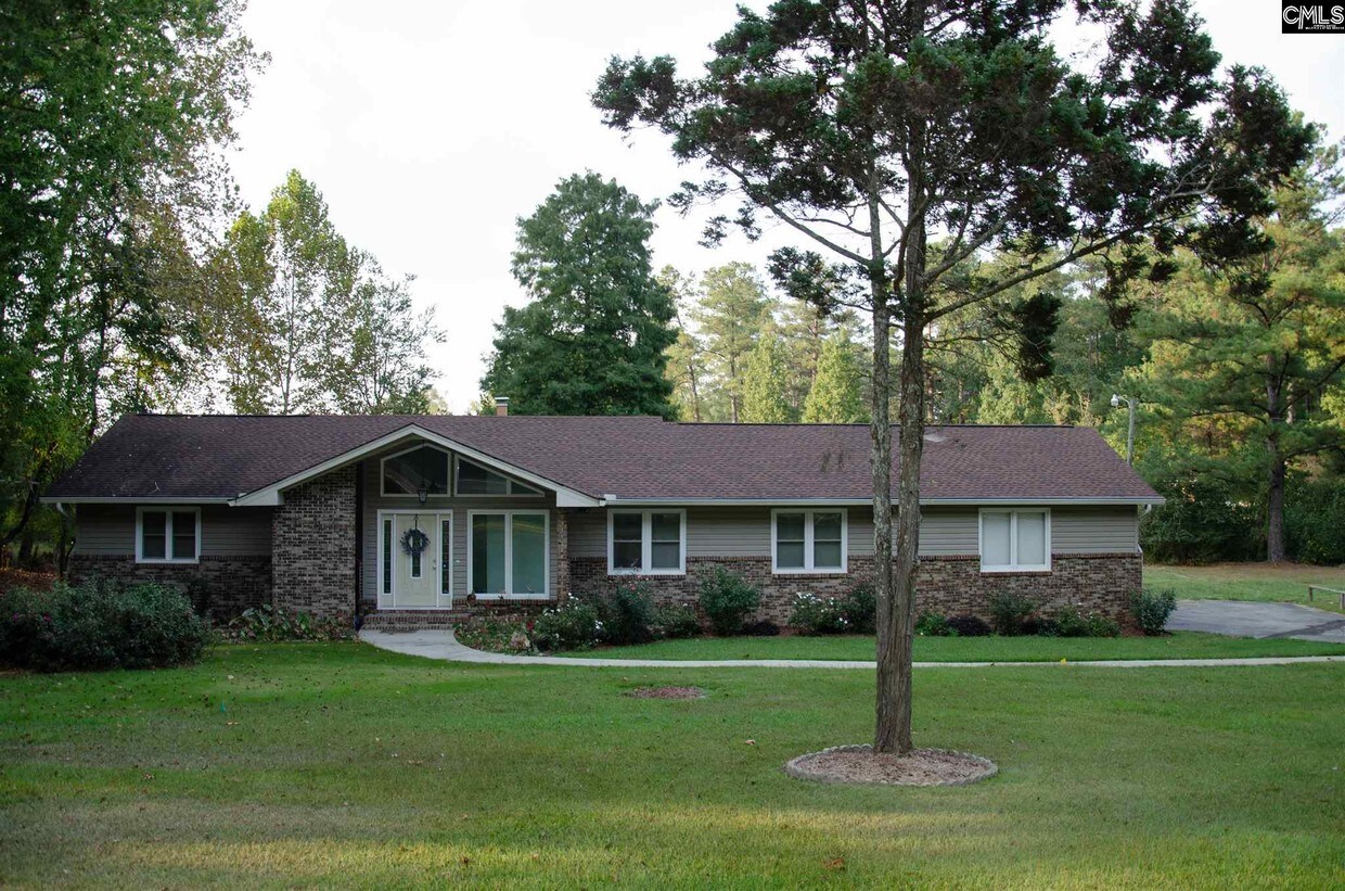 Primary Photo - 1321 HardScrabble Rd