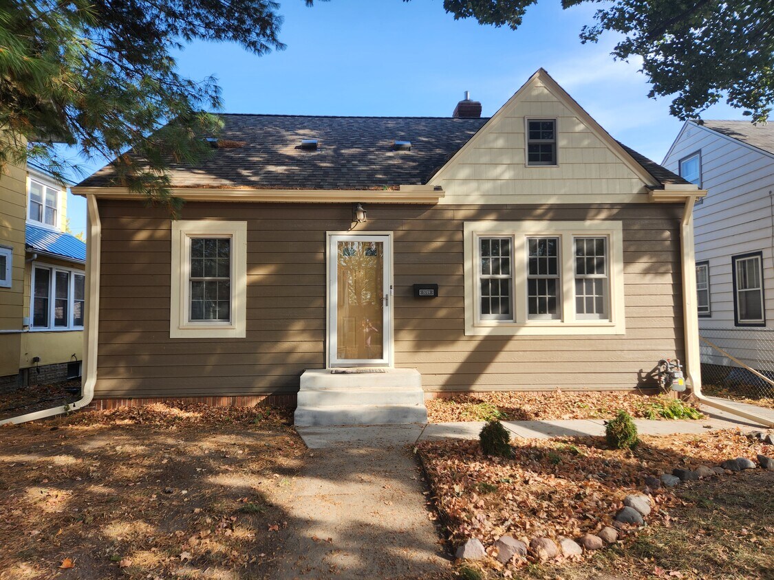 Street View - 5749 Pleasant Ave
