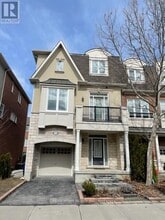 Building Photo - 18 Yates Ave