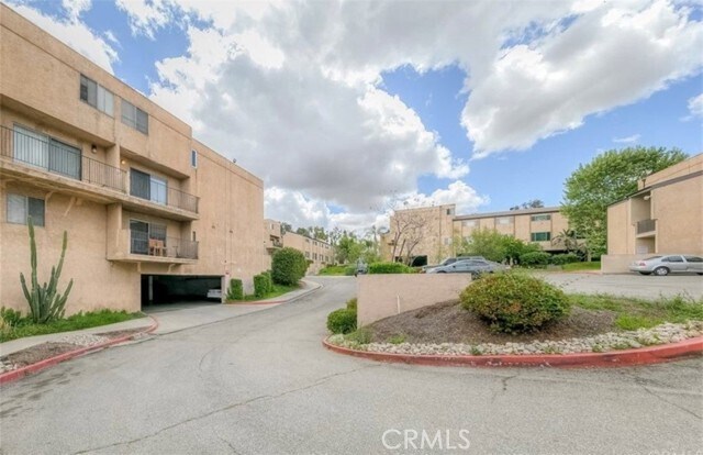 Foto del edificio - 1701 Neil Armstrong St