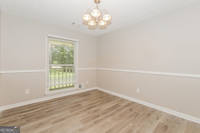 Foto del edificio - 2673 Green Valley Ct