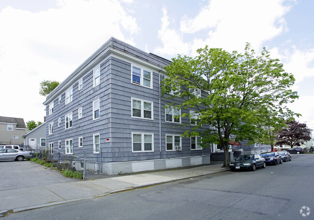 Building Photo - 42 W Baltimore St