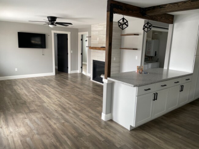 Foto del edificio - 165 S 7th St