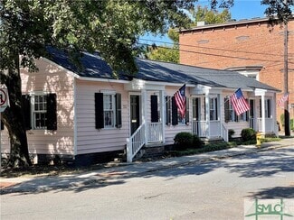 Building Photo - 219 W Taylor St
