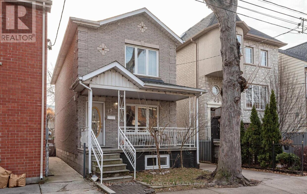 Primary Photo - 19 Mitchell Ave