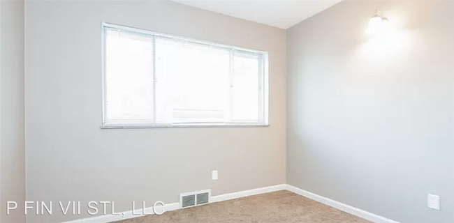 Building Photo - 3 br, 1.5 bath House - 7020 Marlac Dr