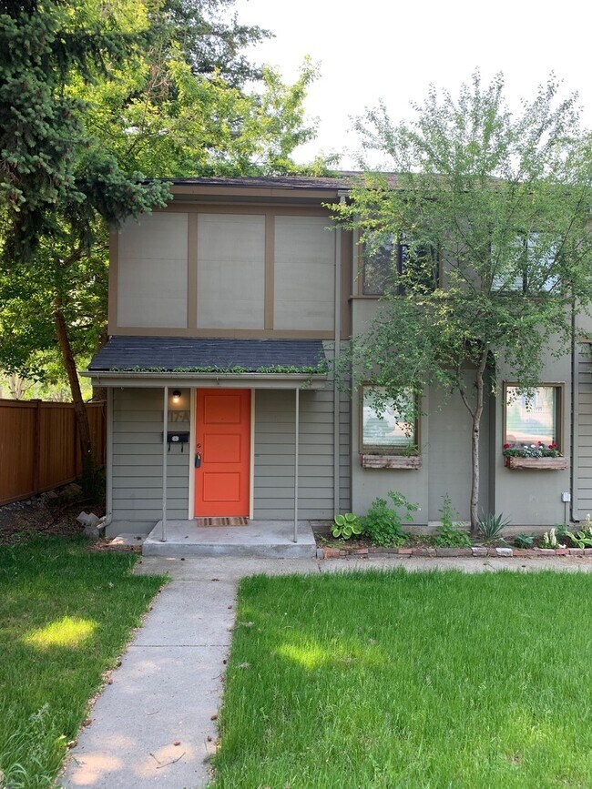 Building Photo - 1717 W 12th Ave