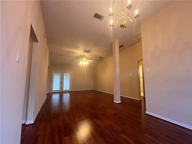 Building Photo - 1363 Kilearn Dr