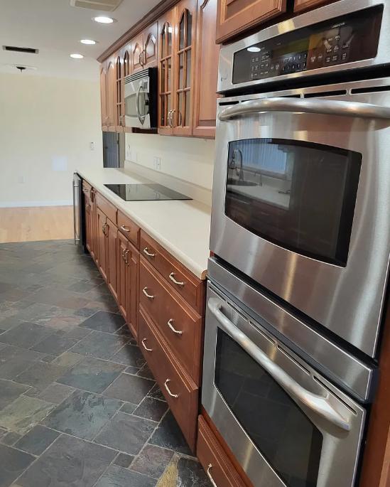 Foto del edificio - 5439 Portola Ave